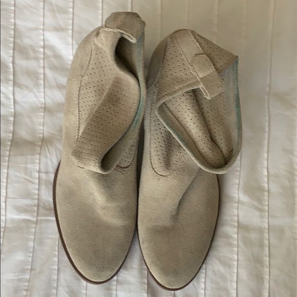 Tan booties! From Ivanka Trump - Picture 2 of 2